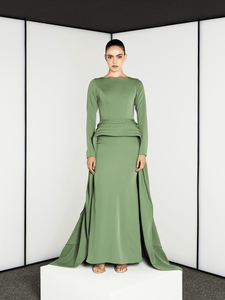 GREEN PANELED FISH CUT DRESS WITH ROUND TRAIL – THA SEEN