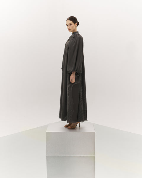 DARK GREY RAGLAN SLEEVED LOOSE-FIT PRINTED CHIFFON DRESS WITH EMBROIDERED COLLAR