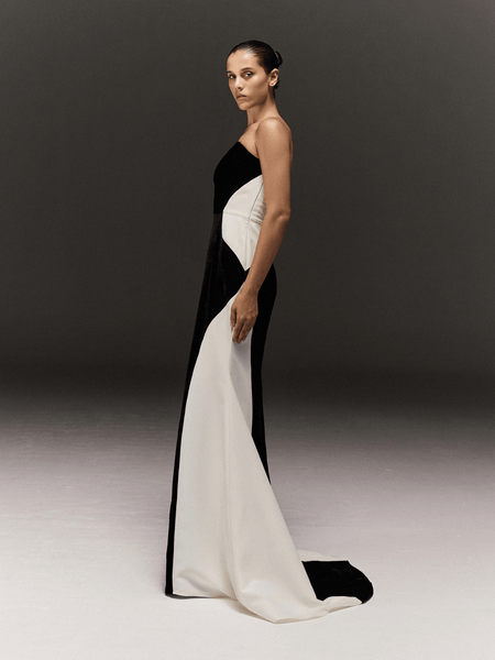 BLACK AND WHITE PANELLED TUBE DRESS WITH TRAIL