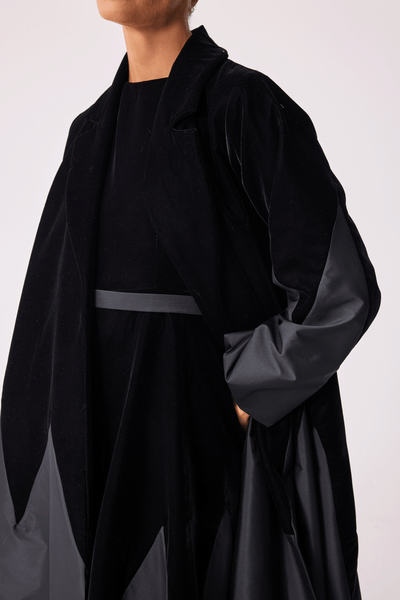 BLACK VELVET AND TAFFETA ABAYA AND JUMPSUIT SET WITH PLAIN BELT
