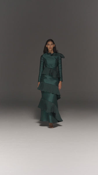 GREEN SATIN ASYMMETRIC RUFFLES FLARED DRESS