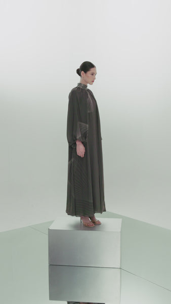 DARK GREY RAGLAN SLEEVED LOOSE-FIT PRINTED CHIFFON DRESS WITH EMBROIDERED COLLAR