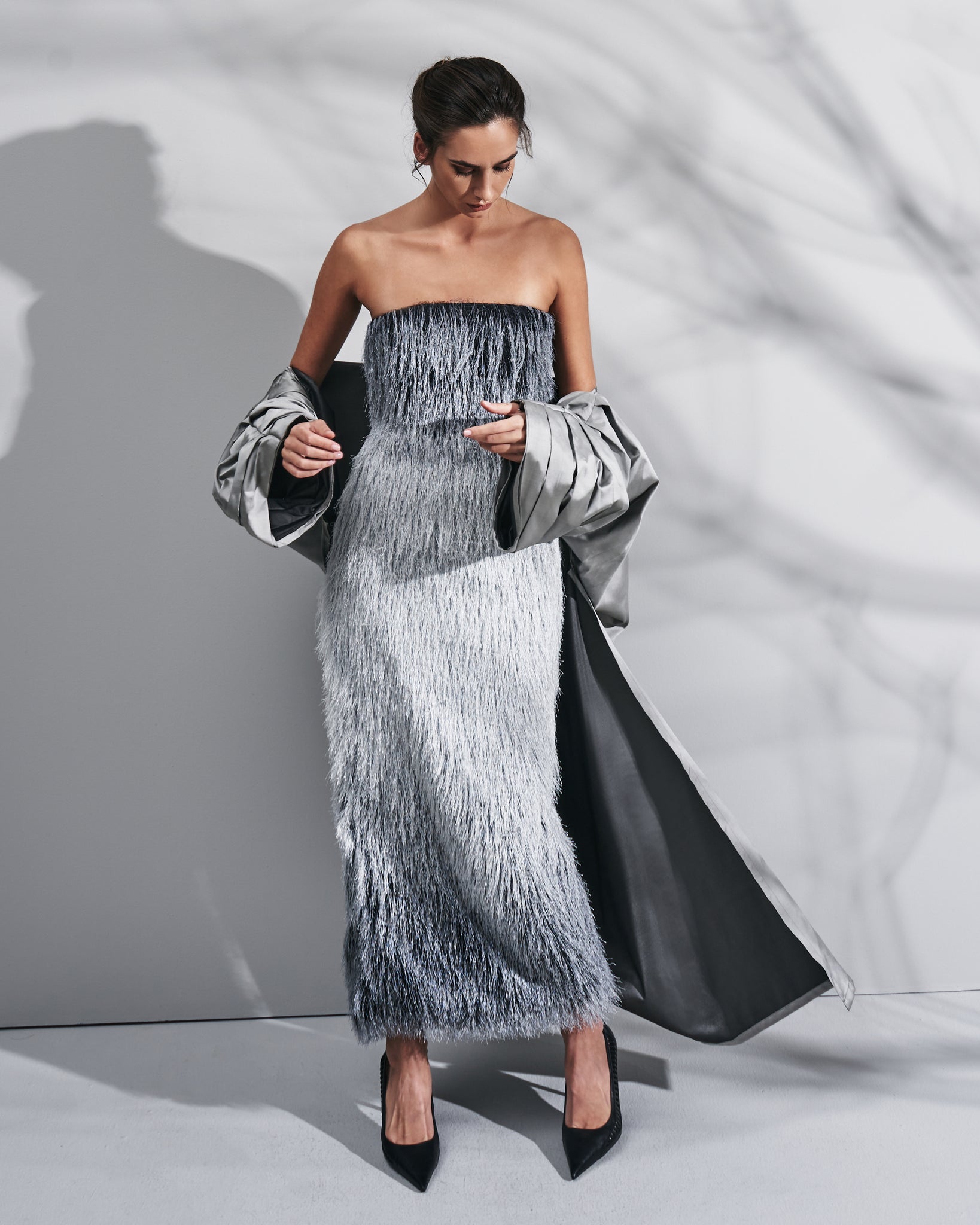 TUBE TASSELED DRESS WITH TAFFETA ABAYA